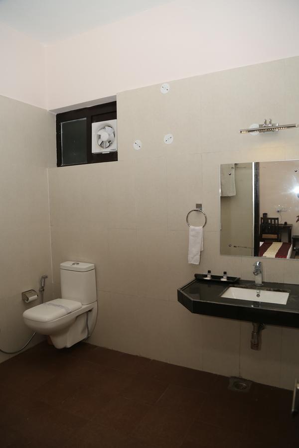 Gulmohar Sariska Resort Bairāt Exterior foto