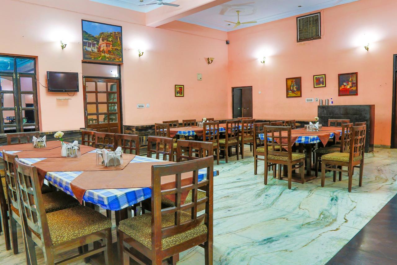Gulmohar Sariska Resort Bairāt Exterior foto